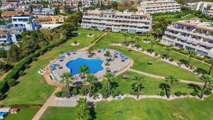 Image No.23-3 Bed Apartment for sale