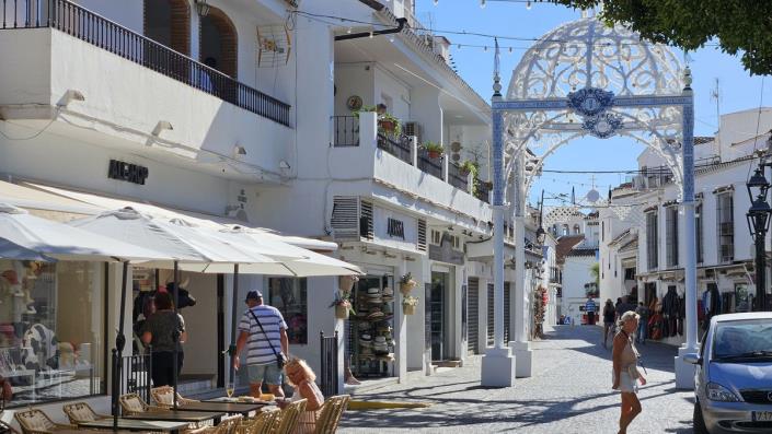 Image No.27-3 Bed Apartment for sale