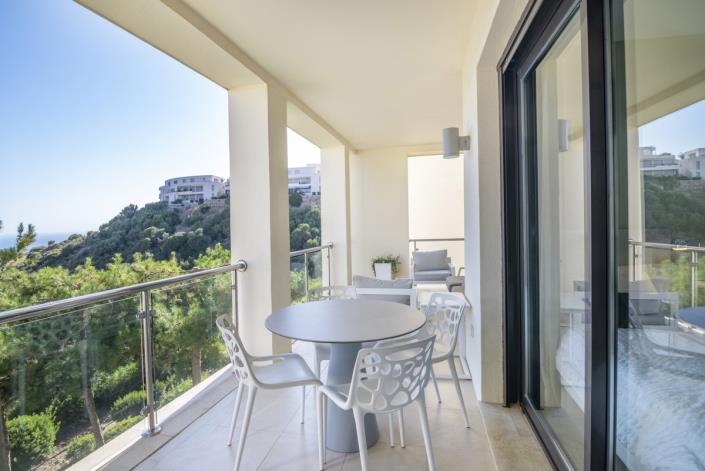 Image No.25-2 Bed Apartment for sale