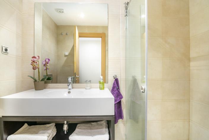 Image No.31-2 Bed Apartment for sale