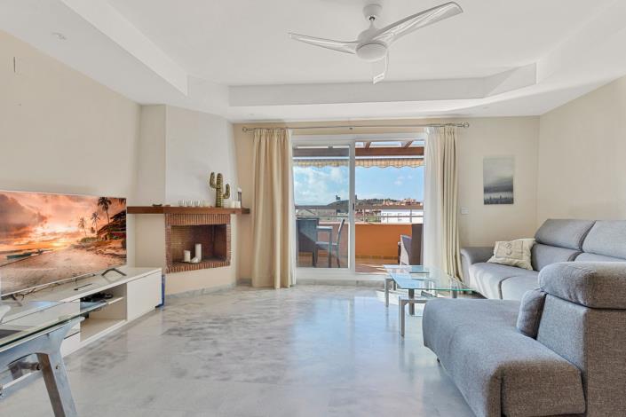 Image No.6-3 Bed Townhouse for sale