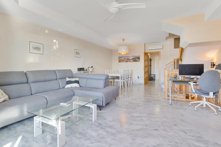 Image No.7-3 Bed Townhouse for sale