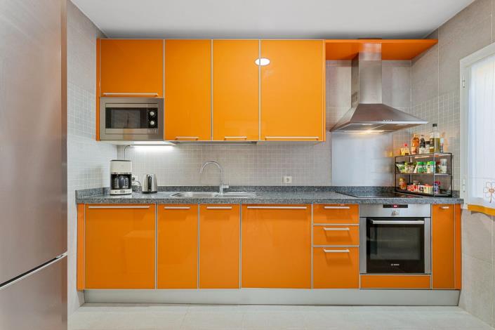 Image No.10-3 Bed Townhouse for sale