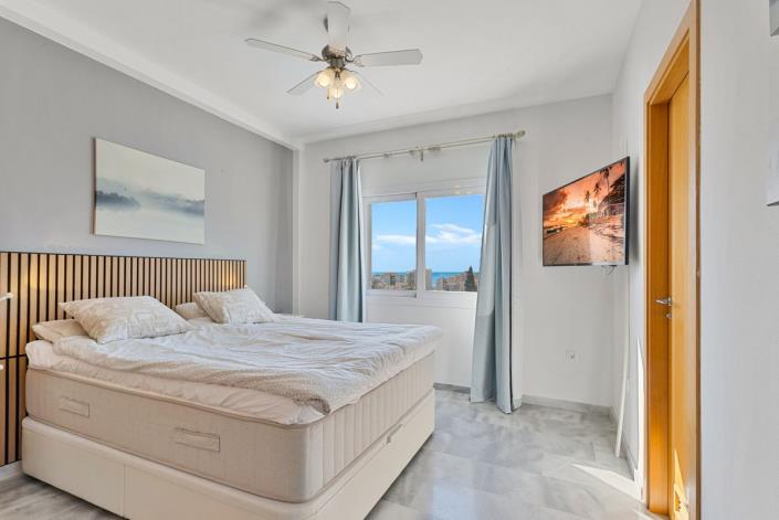 Image No.14-3 Bed Townhouse for sale