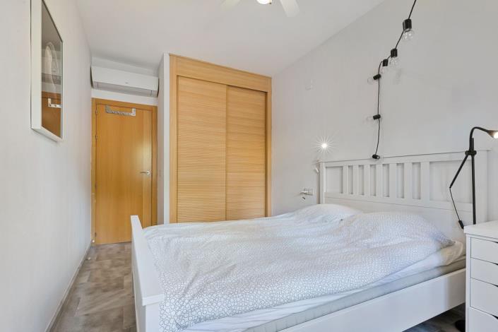 Image No.19-3 Bed Townhouse for sale