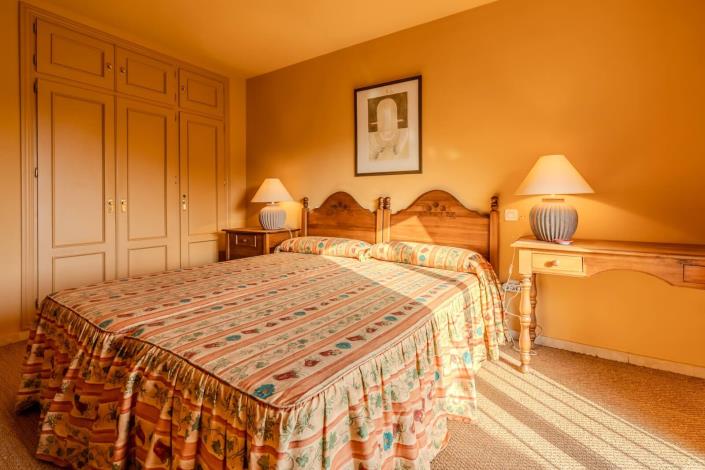 Image No.16-3 Bed Apartment for sale