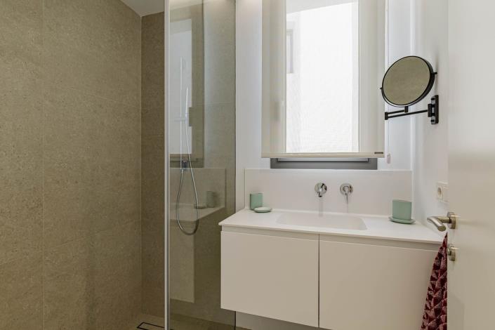 Image No.11-2 Bed Apartment for sale