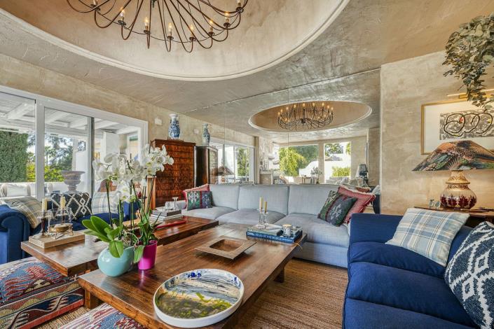 Image No.7-4 Bed Duplex for sale