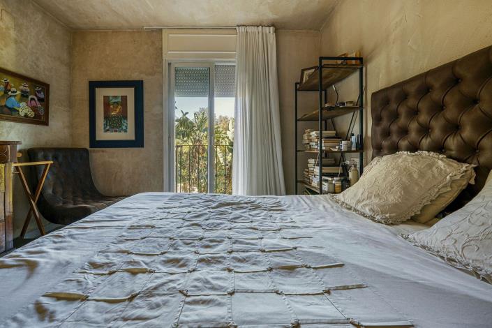 Image No.27-4 Bed Duplex for sale