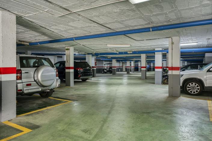 Image No.51-4 Bed Duplex for sale