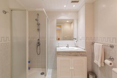 9-467d0cee5b725f3ef65f102a0c2e69c0