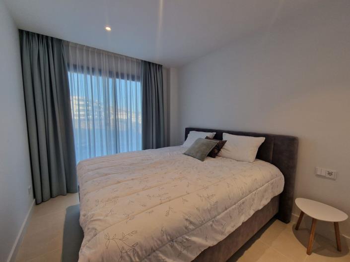 Image No.13-3 Bed Apartment for sale