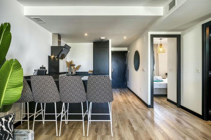 Image No.37-1 Bed Apartment for sale