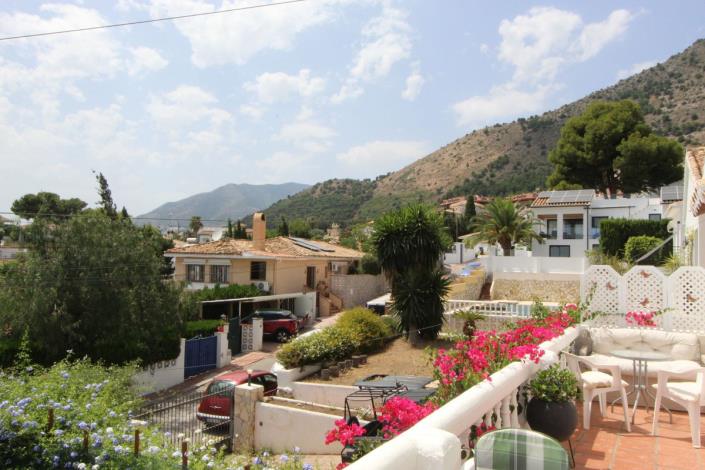 Image No.20-4 Bed Villa / Detached for sale