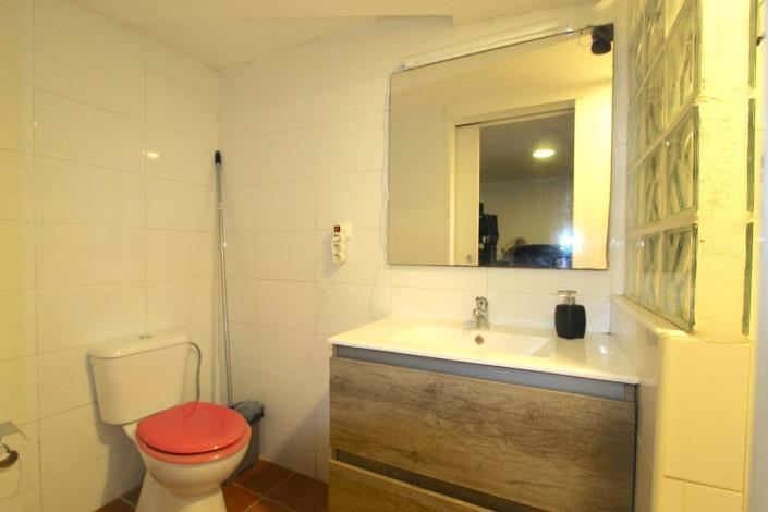 Image No.34-4 Bed Villa / Detached for sale