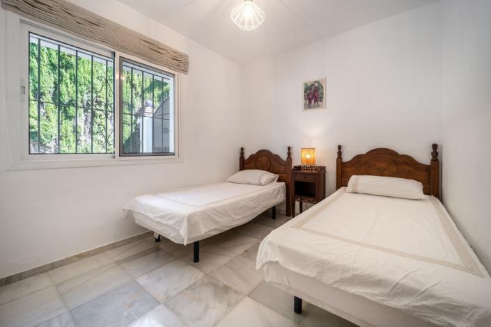 Image No.14-2 Bed Villa for sale