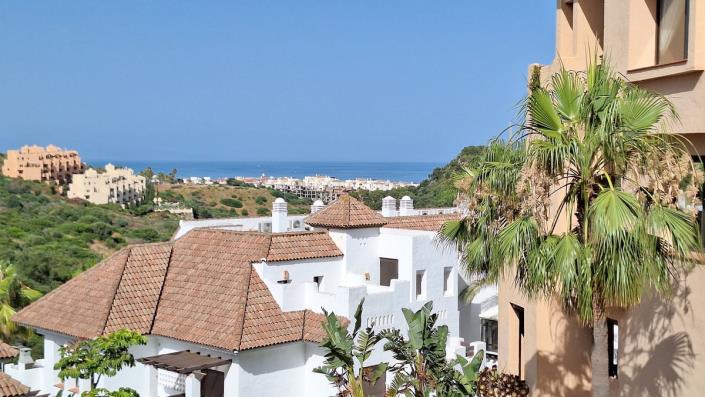 Image No.1-3 Bed Apartment for sale