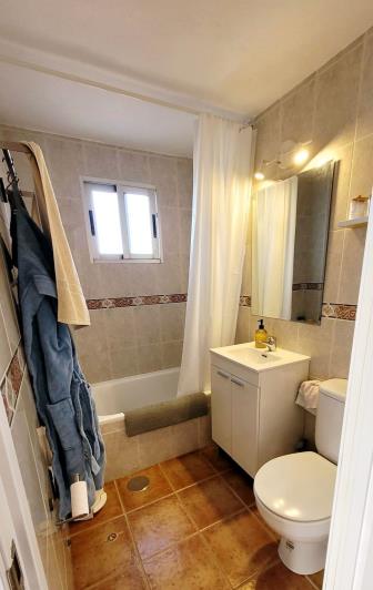 Image No.18-3 Bed Townhouse for sale