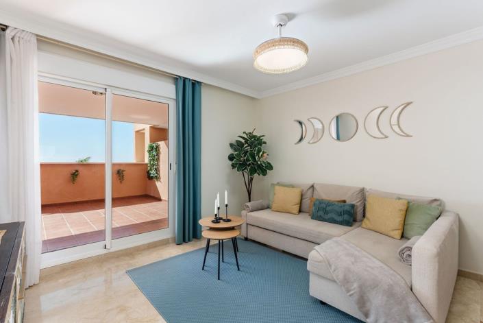 Image No.8-2 Bed Apartment for sale