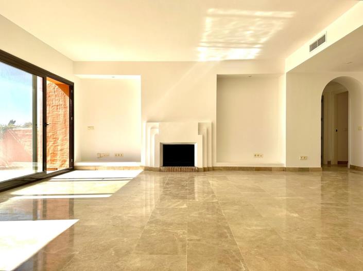 Image No.3-3 Bed Penthouse for sale