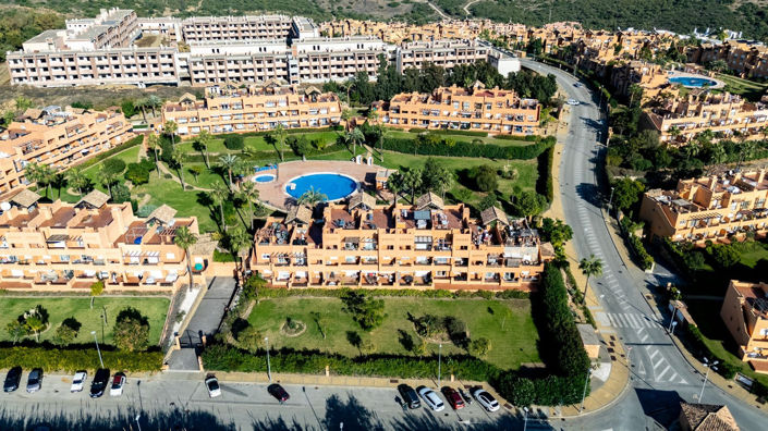 Image No.24-2 Bed Apartment for sale