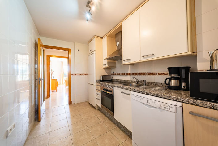 Image No.8-2 Bed Apartment for sale