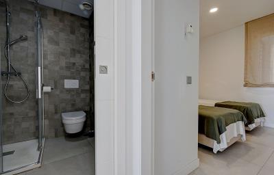 6-241328e1bcc9c0d8ce1222beb6c967a8