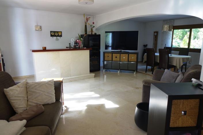 Image No.8-5 Bed Villa / Detached for sale