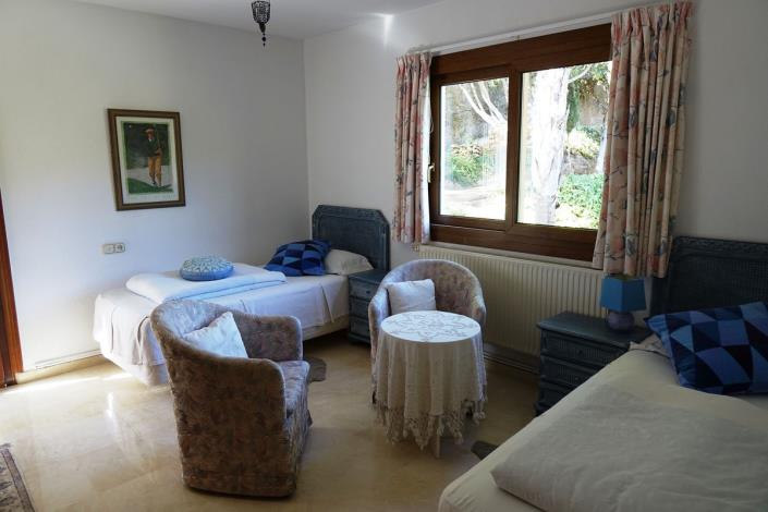 Image No.27-5 Bed Villa / Detached for sale