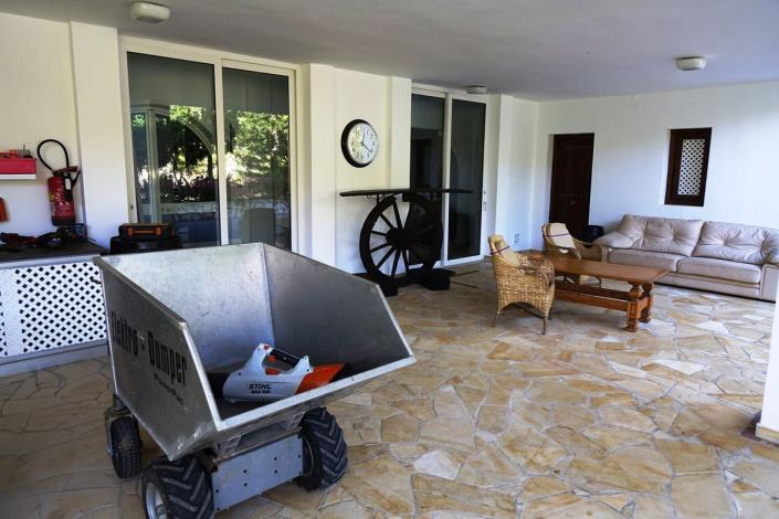 Image No.29-5 Bed Villa / Detached for sale