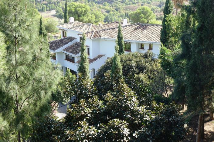 Image No.37-5 Bed Villa / Detached for sale