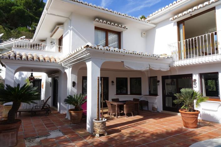 Image No.39-5 Bed Villa / Detached for sale