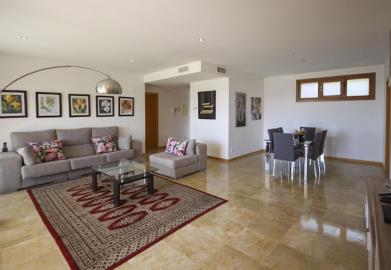 4-c23c0f86247804fa50226aecd8b0b2c8