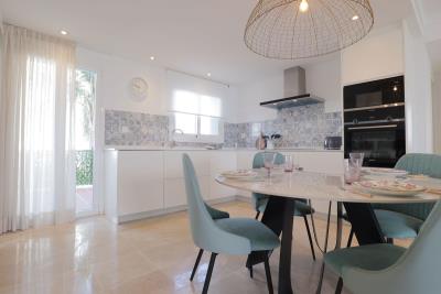 7-aa4cc561180b369757c0bb4af9886cd3