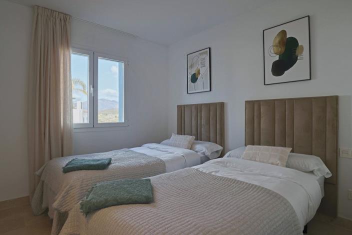 Image No.15-2 Bed Apartment for sale