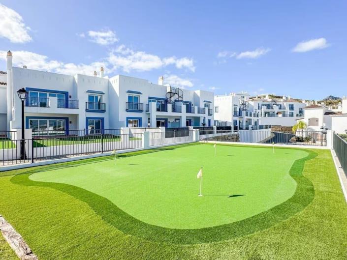 Image No.21-2 Bed Apartment for sale