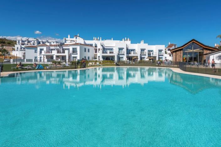 Image No.24-2 Bed Apartment for sale