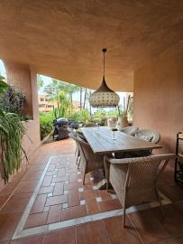 13-5fd73dea700db77384c091ca9818b1a9