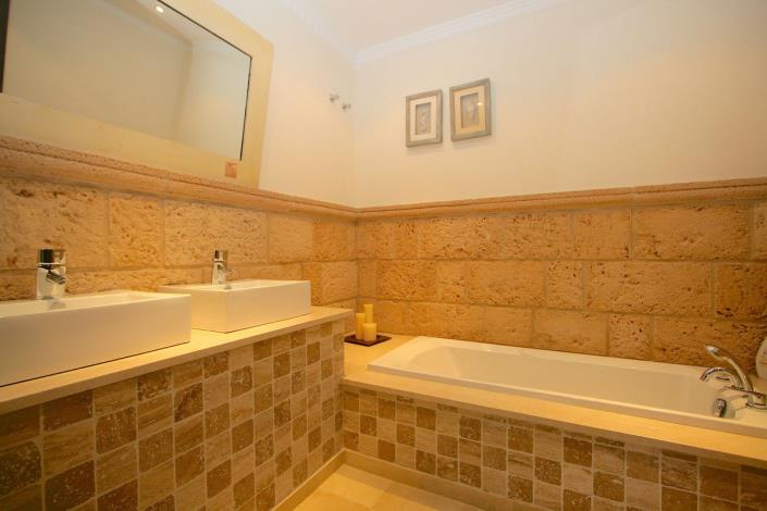 Image No.25-Villa / Détaché de 5 chambres à vendre à Mijas