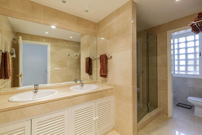 Image No.15-3 Bed Duplex for sale