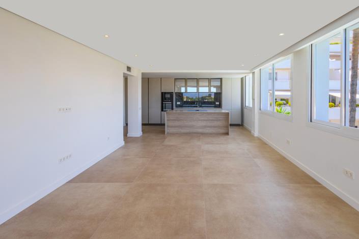 Image No.9-2 Bed Apartment for sale