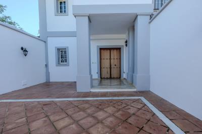 13-5fd73dea700db77384c091ca9818b1a9