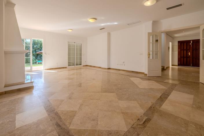 Image No.16-Maison / Villa de 4 chambres à vendre à San Roque