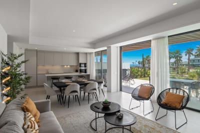 2-5bd7b9d04b45e33852eaf0ec6670150d