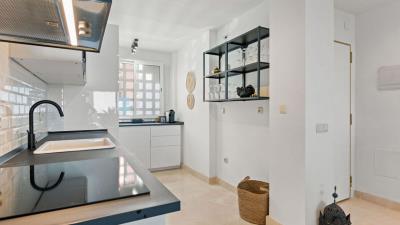 8-e64a9055bba3e77ac8aca3b893cdf826