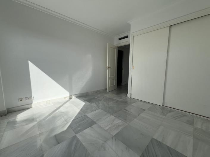 Image No.23-Penthouse de 3 chambres à vendre à Cabopino