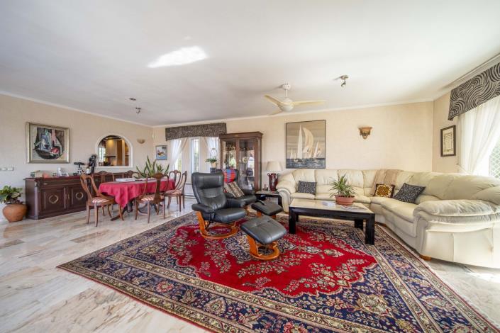 Image No.7-Villa de 4 chambres à vendre à El Chapparal