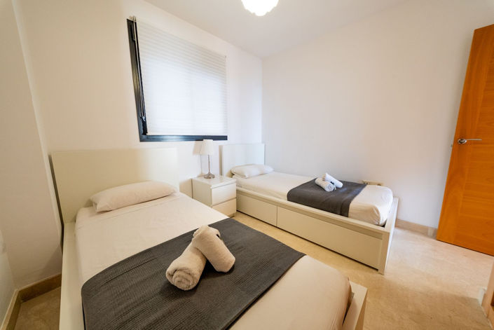 Image No.17-2 Bed Apartment for sale