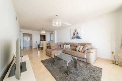 7-aa4cc561180b369757c0bb4af9886cd3