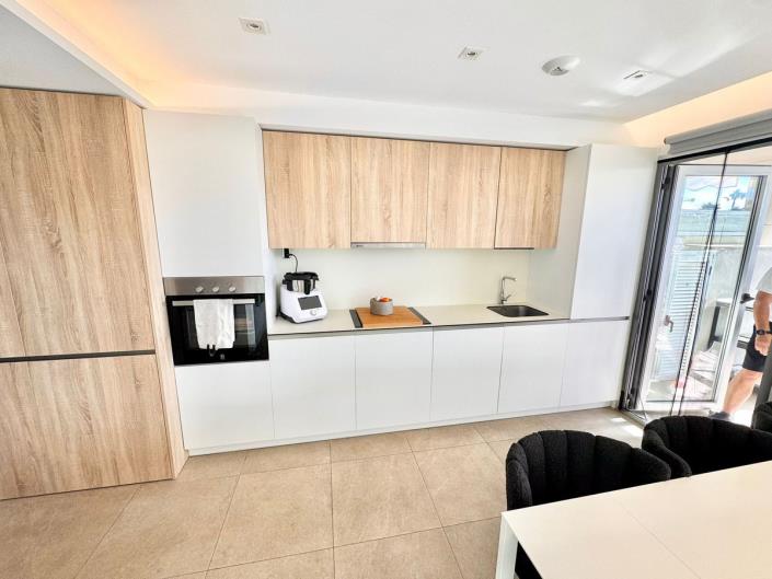 Image No.4-3 Bed Apartment for sale